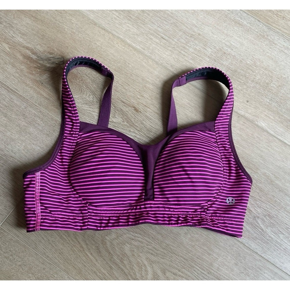 Lululemon High Support Sports Bra 34C pink purple active wear EUC women's teen